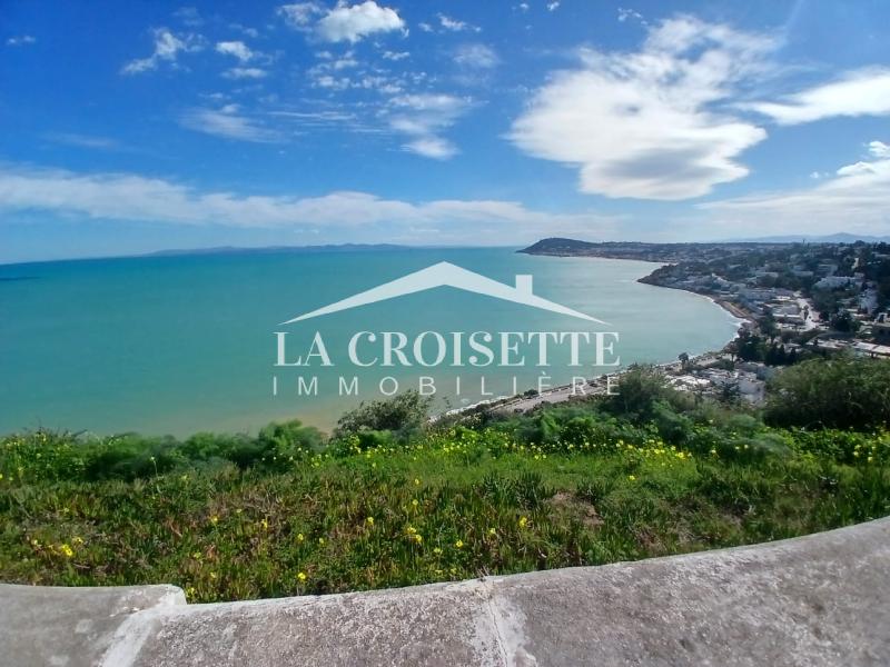 Duplex meublé S+3 vue sur mer avec jardin à Gammarth